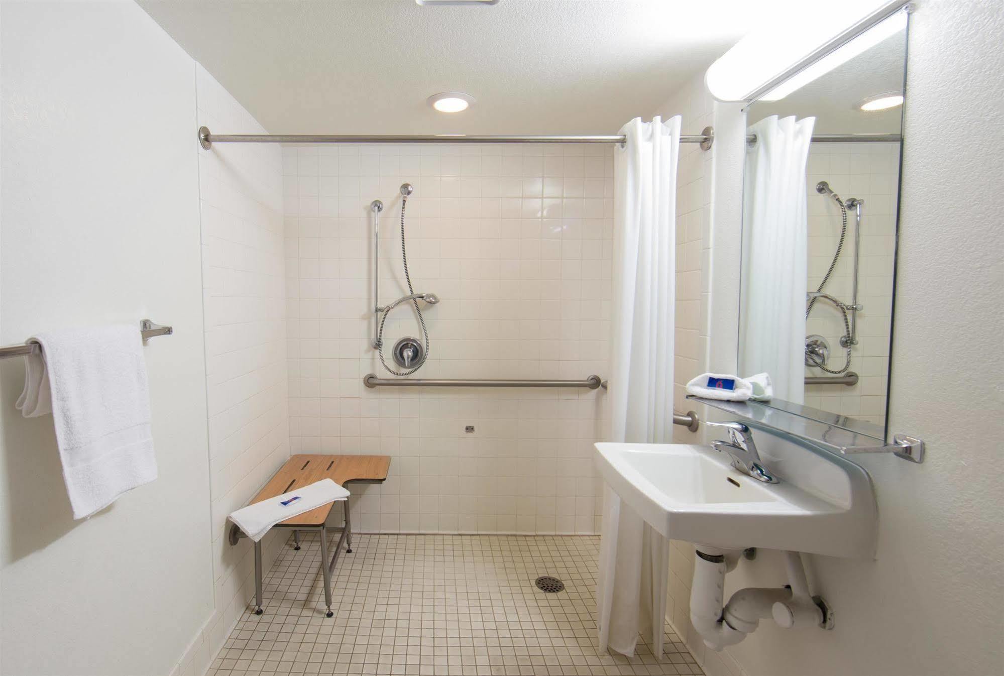 Motel 6 Weed - Mount Shasta Luaran gambar